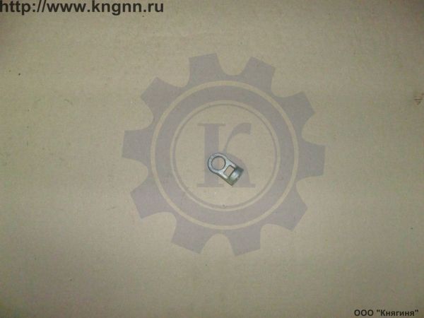 Вилка толкателя главного цилиндра сцепления