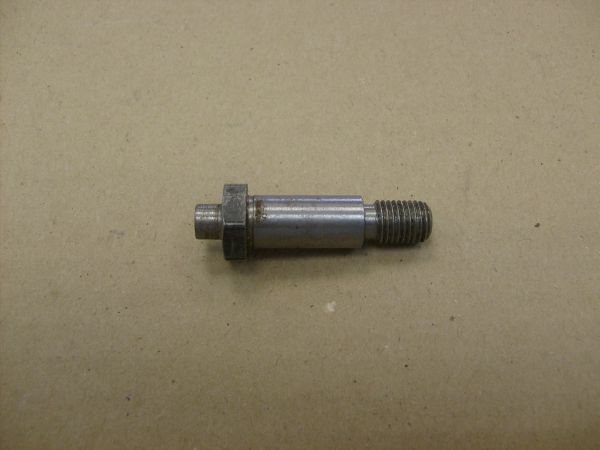 Болт башмака натяжителя В-01