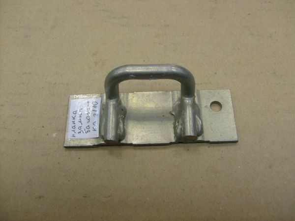 Планка замка багажника В-2110