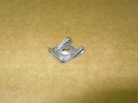 Держатель самореза металлический