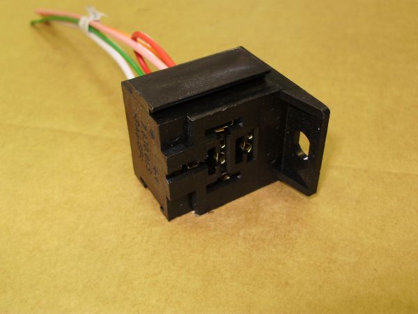 Полироль кузова Simoniz бордовый 500 мл (SIM41)