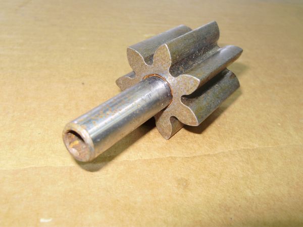 Шестерня маслонасоса Г-53 ведущая