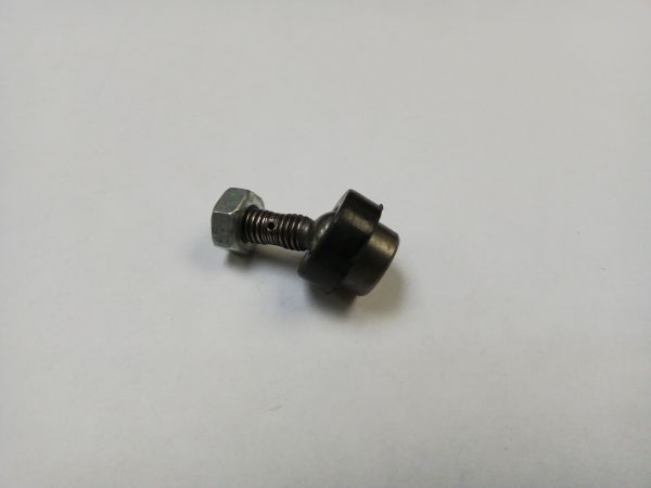 Болт Cummins ISF 2.8 коромысла регулировочный