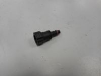 Штуцер топливной трубки быстросъемный Ф10 мама прямой