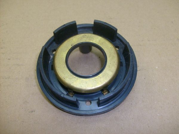 Контакт сигнала В-01