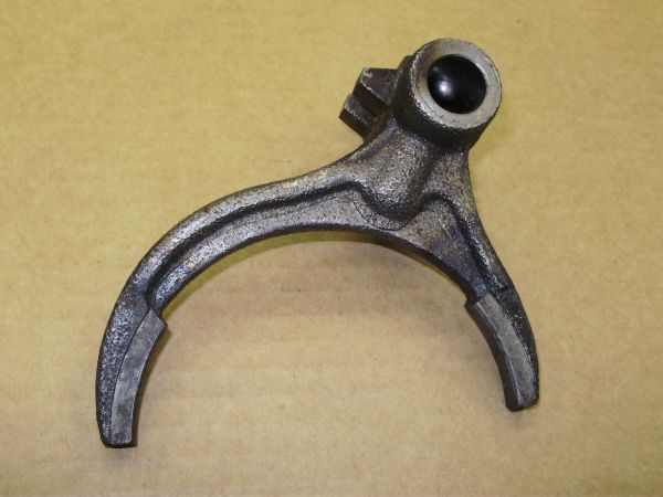 Вилка 1-2 передачи КПП УАЗ 5-ступ. АДС