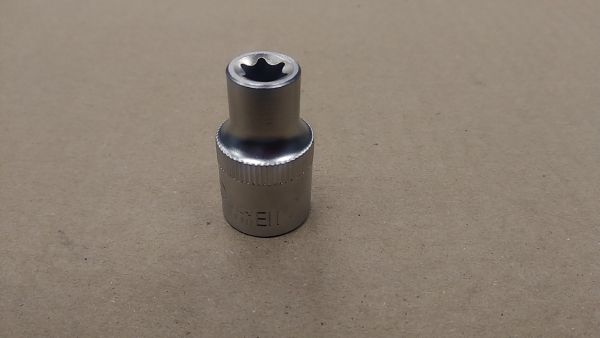 Головка торцевая Е11 мм 6 граней 1/2"