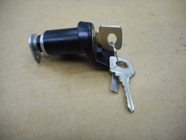Привод замка багажника В-2110