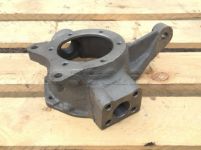 Кулак поворотный УАЗ (корпус) левый (Спайсер)