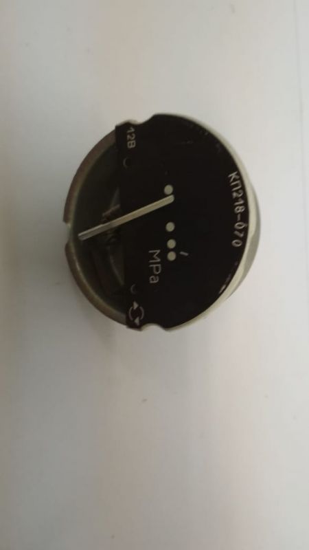 Указатель давления масла М-412