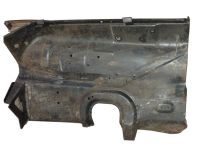 Брызговик двигателя Волга Г-24 правый